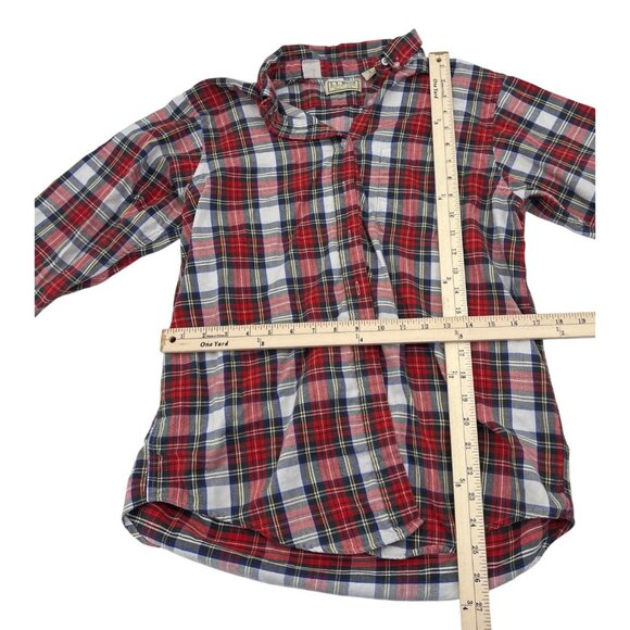 L.L. Bean Womens Vintage Red Plaid Flannel Shirt Size 12 100% Cotton Long Sleeve - Picture 3 of 4